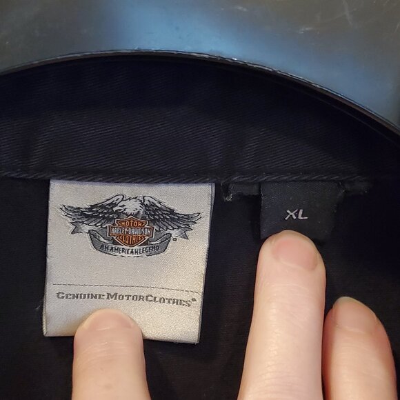 Genuine Black Harley-Davidson Rhinestone fitted Vest w/Bling Wings- XL - Picture 2 of 6